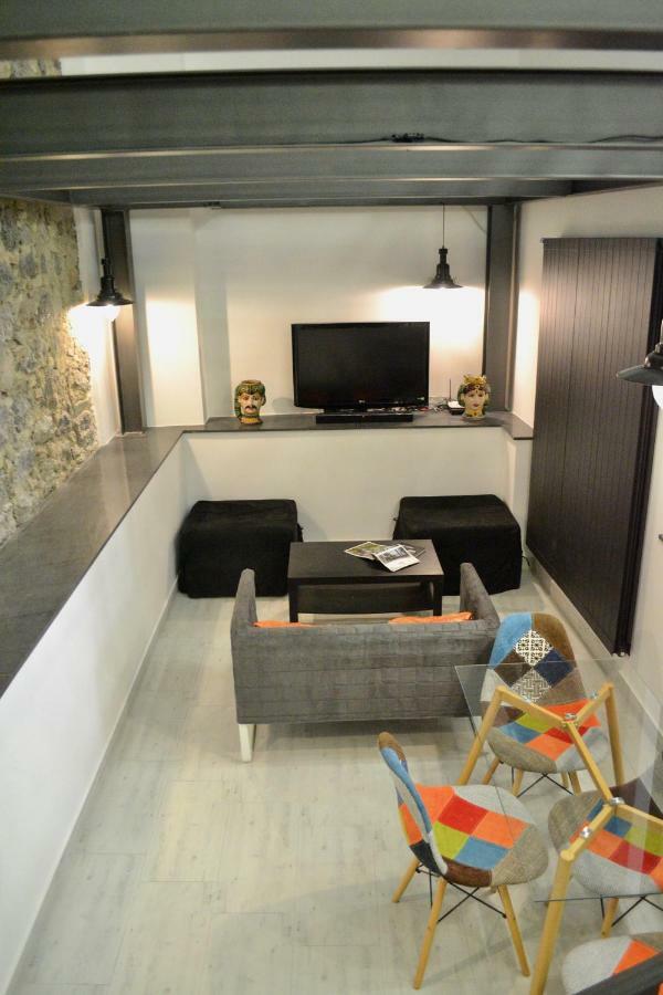 I Pupi - Sicilian Apartment Giardini-Naxos Extérieur photo