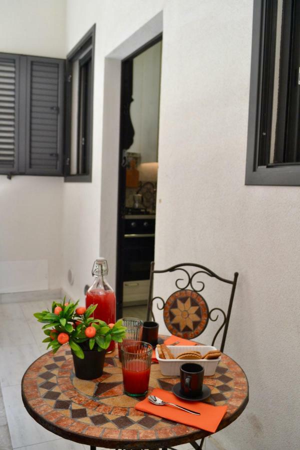 I Pupi - Sicilian Apartment Giardini-Naxos Extérieur photo